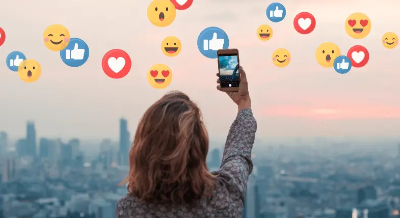 Make money online with Social Media Management