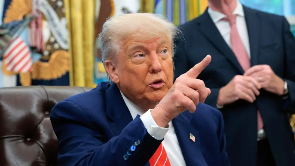 Trump Fires BLS Commissioner